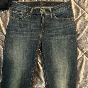 Never worn Lucky Brand Jeans